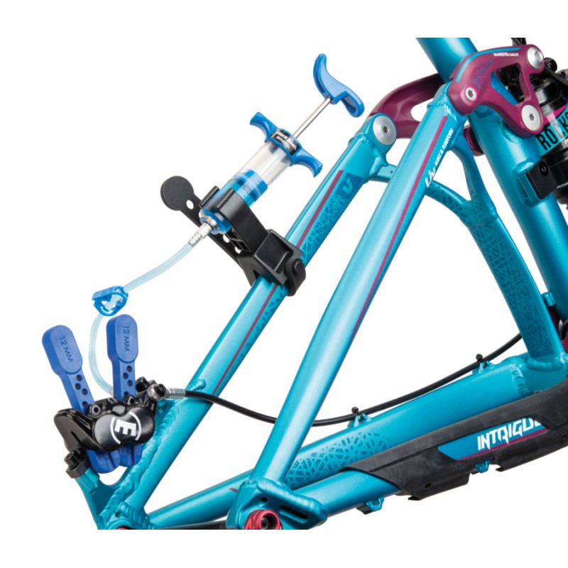 Park Tool  hydraulic brake bleed kit -BKM-I  Mineral Park Tool  hydraulic brake bleed kit -BKM-I  Mineral