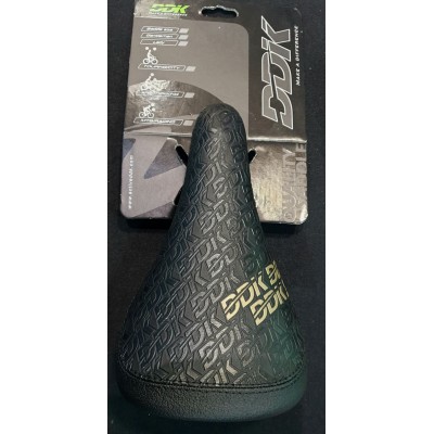 Σέλα BMX DDK Ανάγλυφη  Black  Σέλα BMX DDK Ανάγλυφη  Black